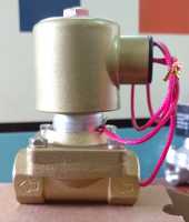 Giá van nước điều khiển điện